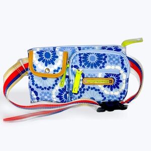 LILY BLOOM Women’s Blue Floral Print adjustable belt bag Fanny pack